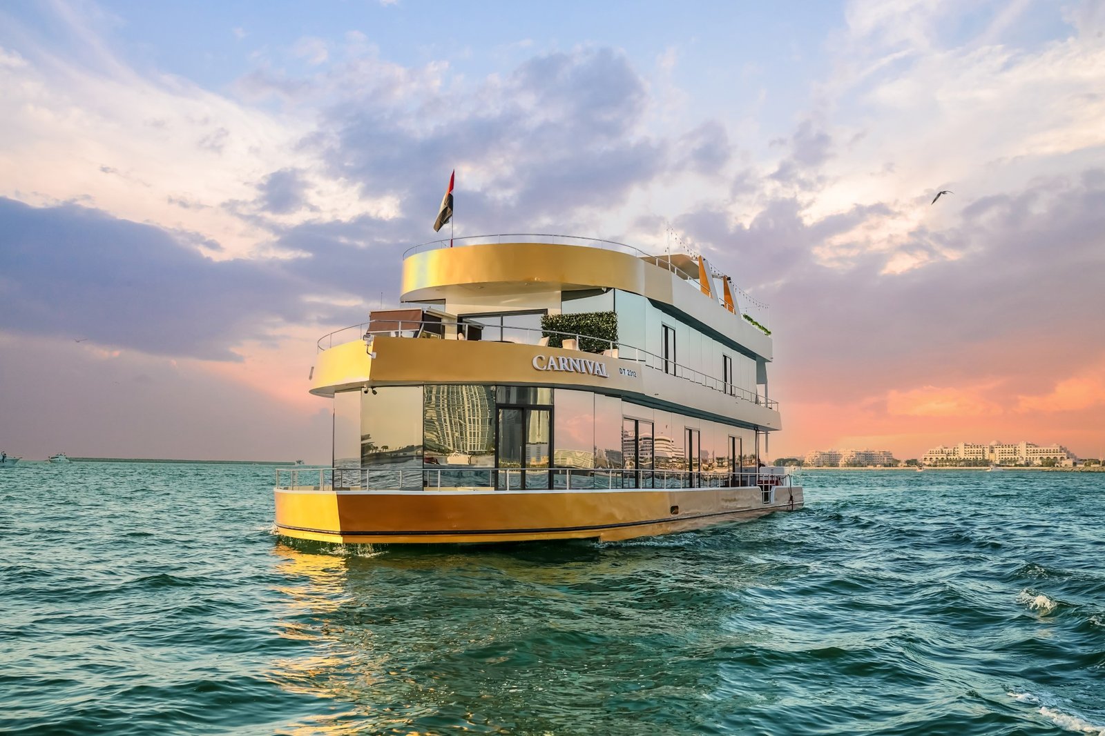 Water <br> & Cruise Tours